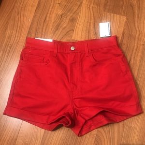 High waist cuff short